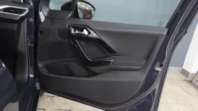 Vendo Peugeot 2008 2019 - 10850 EUR, 40800 km - AUTO.MOTO.pt