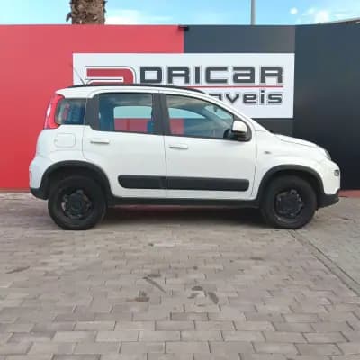 Vendo Fiat Panda 2019 - 7900 EUR, 168991 km - AUTO.MOTO.pt