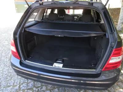 Vendo Mercedes-Benz C 180 2012 - 13490 EUR, 240000 km - AUTO.MOTO.pt
