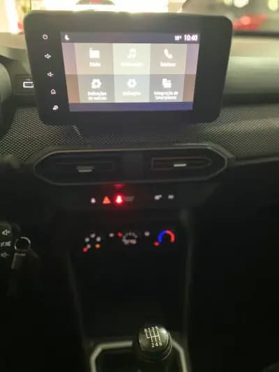 Vendo Dacia Sandero 2023 - 15900 EUR, 58259 km - AUTO.MOTO.pt