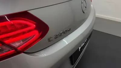 Vendo Mercedes-Benz C 220 2017 - 27990 EUR, 160170 km - AUTO.MOTO.pt