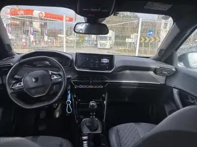Sell Peugeot 2008 2024 - 22500 EUR, 38201 km - AUTO.MOTO.pt