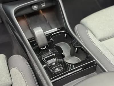 Vendo Volvo XC 40 2023 - 44500 EUR, 15000 km - AUTO.MOTO.pt