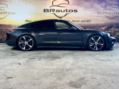 Sell Porsche Taycan 2014 - 64900 EUR, 75512 km - AUTO.MOTO.pt