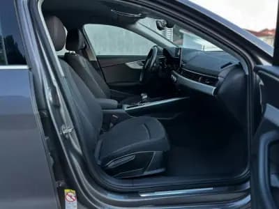 Vendo Audi A4 Avant 2020 - 24250 EUR, 235230 km - AUTO.MOTO.pt