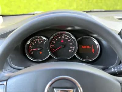 Sell Dacia Sandero 2017 - 9900 EUR, 166000 km - AUTO.MOTO.pt