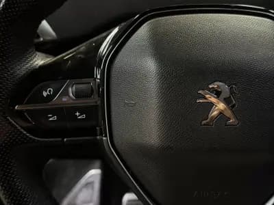 Sell Peugeot 3008 2021 - 21990 EUR, 83500 km - AUTO.MOTO.pt