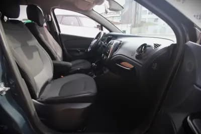 Sell Renault Captur 2015 - 12990 EUR, 130000 km - AUTO.MOTO.pt