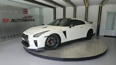 Sell Nissan GT-R 2017 - 149900 EUR, 50238 km - AUTO.MOTO.pt