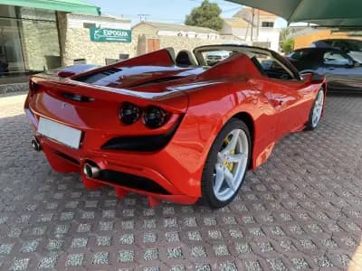 Sell Ferrari F8 Tributo 2022 - 425600 EUR, 4336 km - AUTO.MOTO.pt