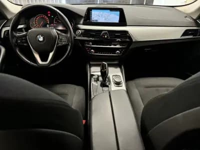 Vendo BMW 520 2018 - 24990 EUR, 153000 km - AUTO.MOTO.pt