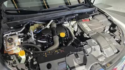 Sell Renault Mégane 2017 - 13900 EUR, 106866 km - AUTO.MOTO.pt