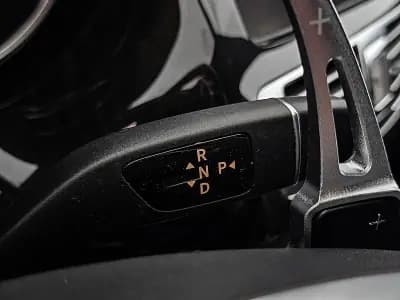 Sell Mercedes-Benz CLS 350 2013 - 26950 EUR, 199000 km - AUTO.MOTO.pt