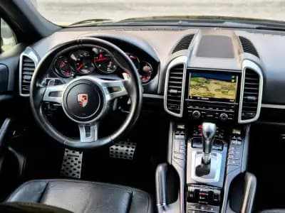 Sell Porsche Cayenne 2012 - 34500 EUR, 179000 km - AUTO.MOTO.pt