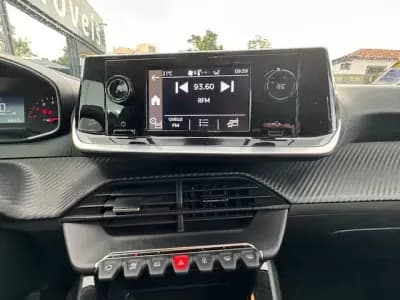 Sell Peugeot 208 2020 - 14900 EUR, 86690 km - AUTO.MOTO.pt