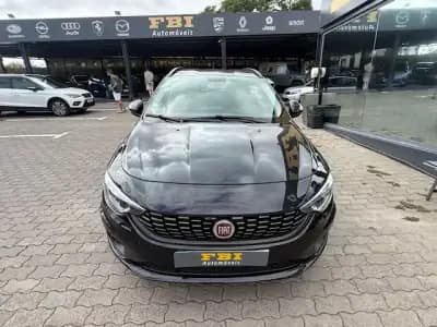 Vendo Fiat Tipo 2020 - 14900 EUR, 67493 km - AUTO.MOTO.pt