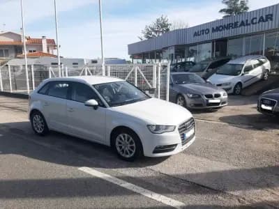 Vendo Audi A3 Sportback 2013 - 13000 EUR, 193468 km - AUTO.MOTO.pt