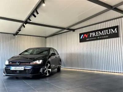 Sell Volkswagen Golf 2015 - 24990 EUR, 162000 km - AUTO.MOTO.pt