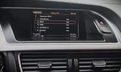 Sell Audi A4 Allroad 2014 - 17990 EUR, 222150 km - AUTO.MOTO.pt