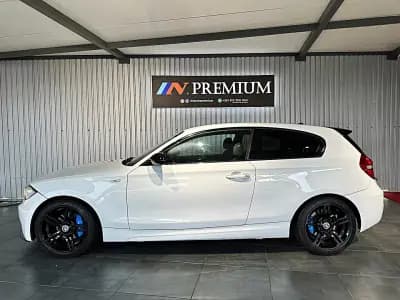 Vendo BMW 118 2009 - 12990 EUR, 187000 km - AUTO.MOTO.pt