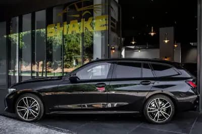 Vendo BMW 320 2022 - 34990 EUR, 75451 km - AUTO.MOTO.pt