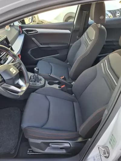 Sell SEAT Ibiza 2023 - 18250 EUR, 32700 km - AUTO.MOTO.pt