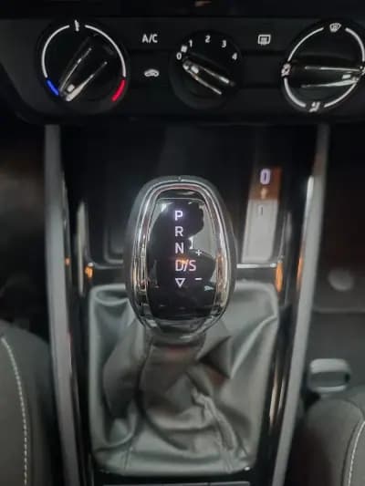 Sell Skoda Kamiq 2024 - 21000 EUR, 37200 km - AUTO.MOTO.pt