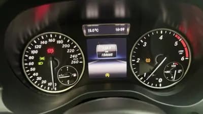 Sell Mercedes-Benz GLA 180 2015 - 15000 EUR, 154000 km - AUTO.MOTO.pt