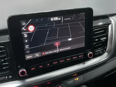 Vendo Kia Stonic 2024 - 19950 EUR, 21450 km - AUTO.MOTO.pt