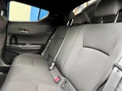 Vendo Toyota C-HR 2019 - 23950 EUR, 84000 km - AUTO.MOTO.pt