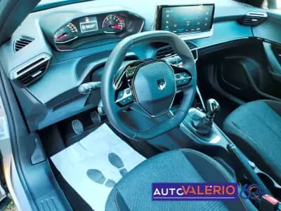 Sell Peugeot 2008 2024 - 22450 EUR, 14135 km - AUTO.MOTO.pt