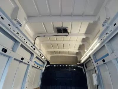 Vendo Opel Movano 2019 - 13750 EUR, 220000 km - AUTO.MOTO.pt