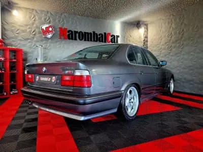 Vendo BMW M5 1989 - 30990 EUR, 203604 km - AUTO.MOTO.pt