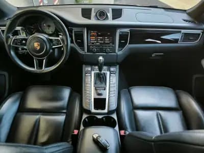 Vendo Porsche Macan 2014 - 42950 EUR, 177239 km - AUTO.MOTO.pt