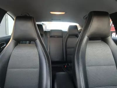 Vendo Mercedes-Benz CLA 200 2013 - 16900 EUR, 165407 km - AUTO.MOTO.pt