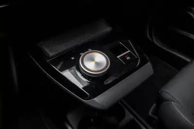 Sell MG MG4 2023 - 19450 EUR, 19778 km - AUTO.MOTO.pt