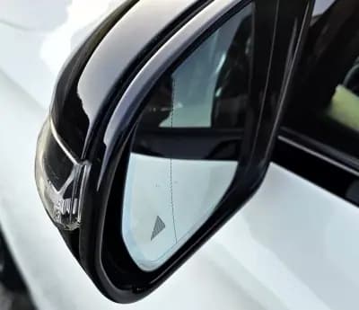 Vendo Mercedes-Benz E 220 2017 - 31500 EUR, 150000 km - AUTO.MOTO.pt