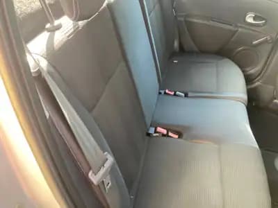 Vendo Renault Clio 2010 - 4990 EUR, 207500 km - AUTO.MOTO.pt