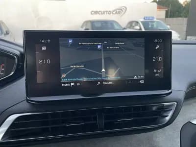 Sell Peugeot 3008 2021 - 21600 EUR, 84770 km - AUTO.MOTO.pt