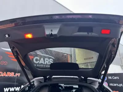 Vendo Mercedes-Benz GLC 300 2021 - 46900 EUR, 129900 km - AUTO.MOTO.pt