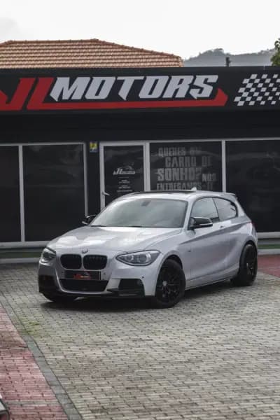 Vendo BMW 120 2014 - 17900 EUR, 193512 km - AUTO.MOTO.pt