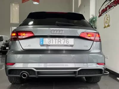 Vendo Audi A3 Sportback 2017 - 18999 EUR, 165021 km - AUTO.MOTO.pt