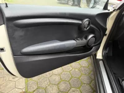 Vendo MINI 2015 - 14900 EUR, 140000 km - AUTO.MOTO.pt