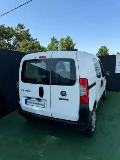 Sell Fiat Fiorino 2021 - 13900 EUR, 147200 km - AUTO.MOTO.pt