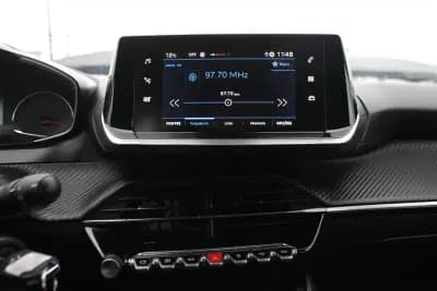 Vendo Peugeot 208 2022 - 16750 EUR, 121000 km - AUTO.MOTO.pt