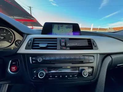 Vendo BMW 318 2013 - 14500 EUR, 225000 km - AUTO.MOTO.pt