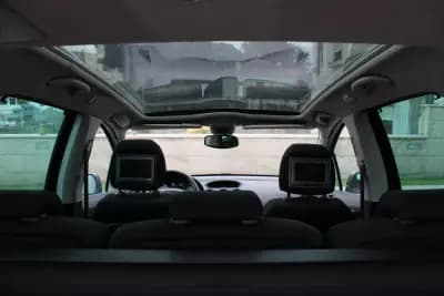 Vendo Peugeot 308 SW 2009 - 4990 EUR, 299000 km - AUTO.MOTO.pt