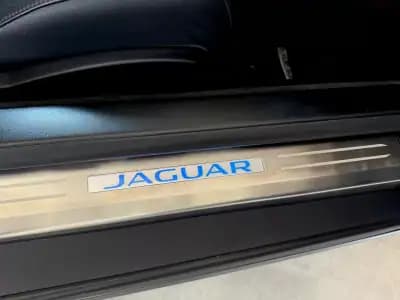 Vendo Jaguar F-Type 2018 - 46000 EUR, 64200 km - AUTO.MOTO.pt