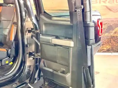 Vendo Ford F-150 2017 - 105900 EUR, 58000 km - AUTO.MOTO.pt