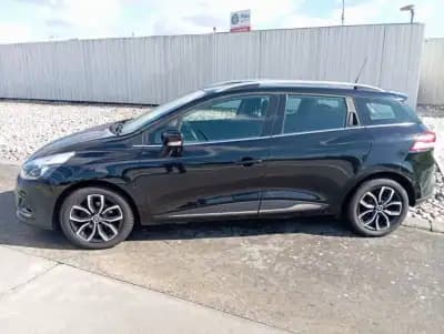 Sell Renault Clio Sport Tourer 2019 - 9990 EUR, 186806 km - AUTO.MOTO.pt